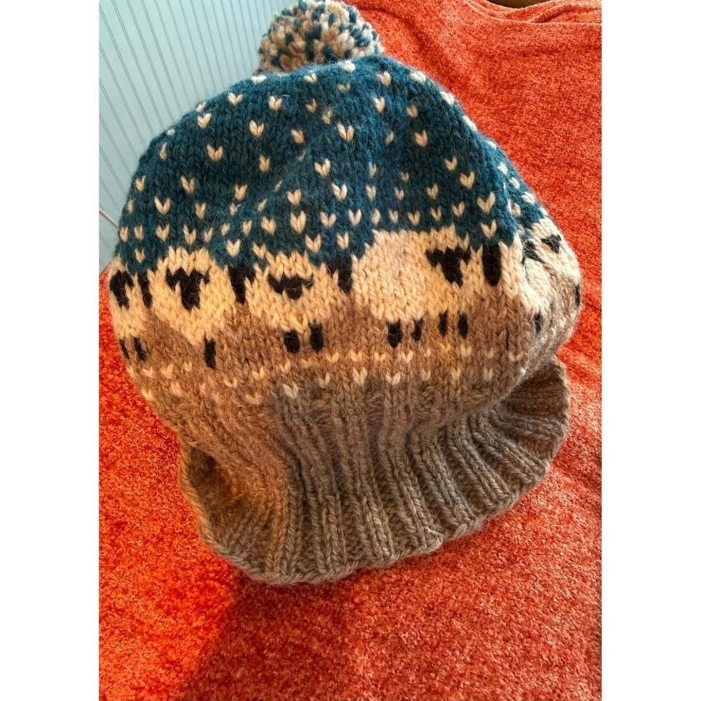 Hand Knit Sheep Fair Isle Beanie Teal Taupe‎ Wool Pom Pom  Hygge Gorpcore Nordic